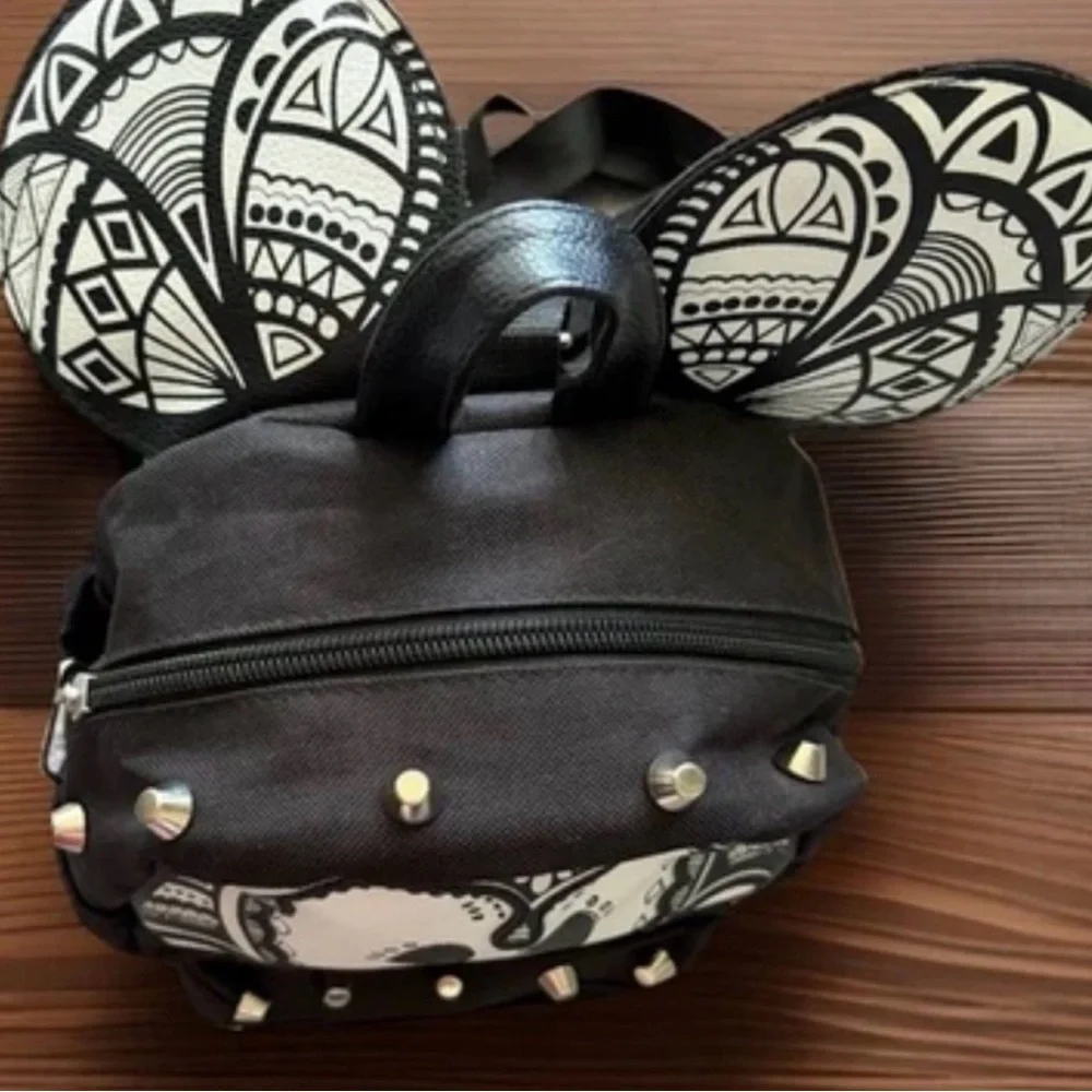 MICKEY MOUSE Backpack 2 In 1 Retro Mini Crossbody Black White Print Silver Studs